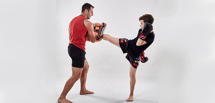 Kick Class KickBoxing Classes at Home in Mumbai | Kickboxing trainer in Mumbai ...
